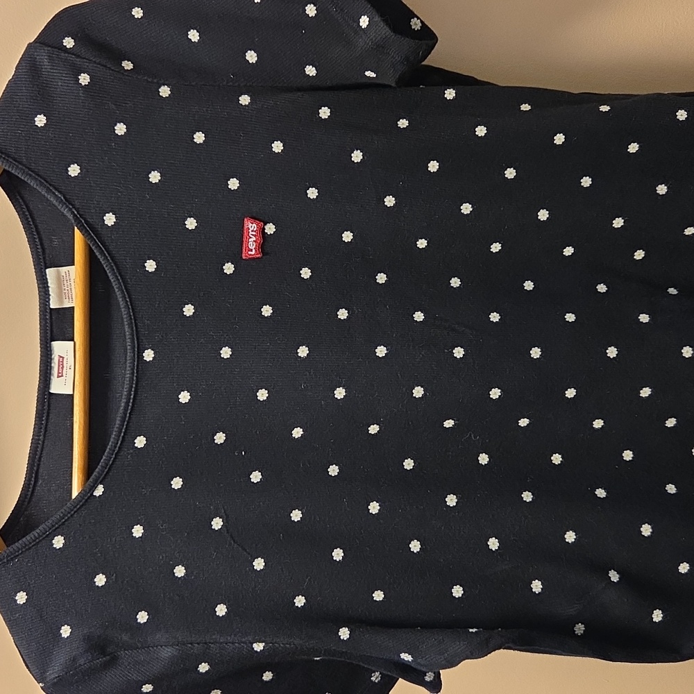 Levi's Black Tee with Small Daisies, XL